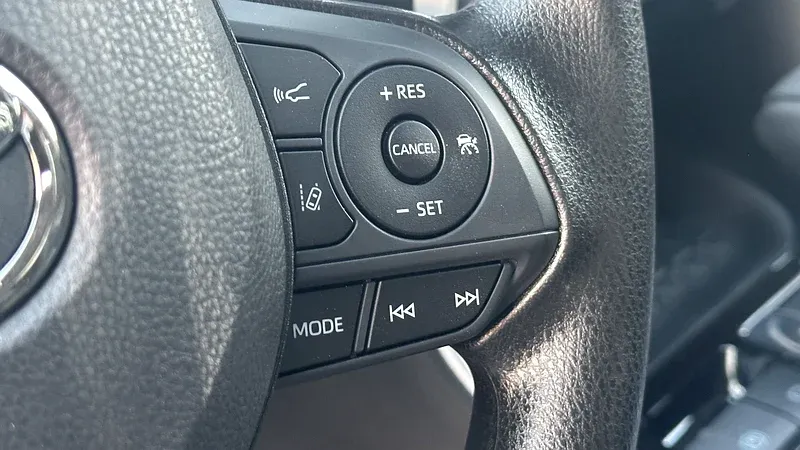 تويوتا راف ٤ 2025